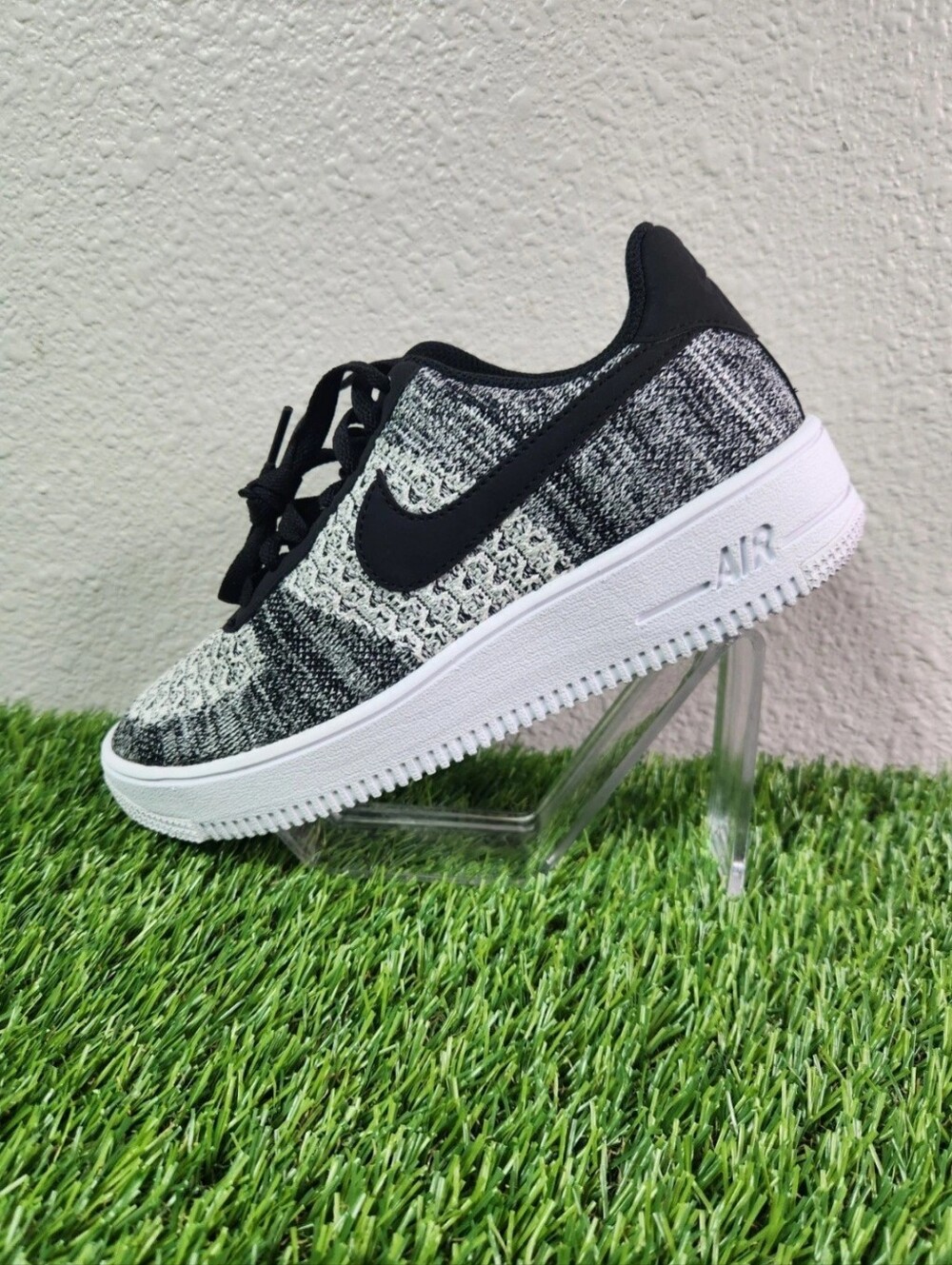 Nike Air Force 1 Flyknit 2.0 Men’s 6/Women’s 7.5